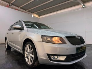 SKODA OCTAVIA COMBI 1.6 TDI 110CV MANUAL 5PT 5PZ