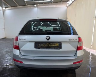 SKODA OCTAVIA COMBI 1.6 TDI 110CV MANUAL 5PT 5PZ