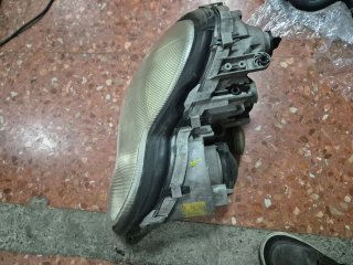 Faros Delanteros Mercedes Clase C W203