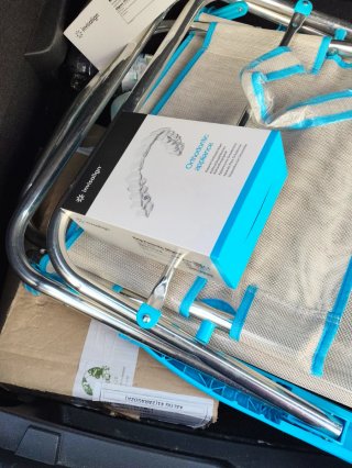 Caja de aparato trasparente