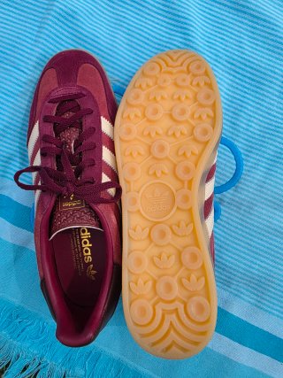 Zapatillas Adidas Gazelle Burdeos Talla 41,1/3