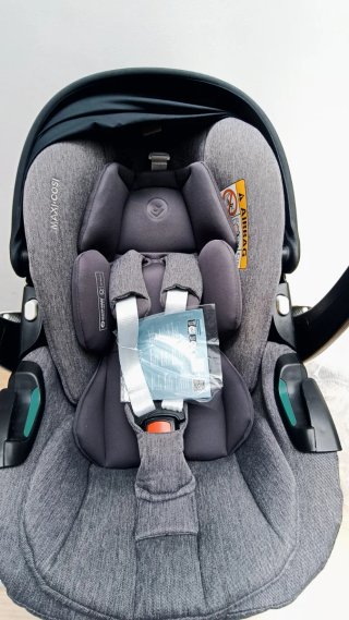 Maxi-Cosi Pebble 360 Pro + Base FamilyFix 360 Pro