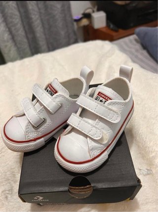 Zapatos Converse para bebé talla 20