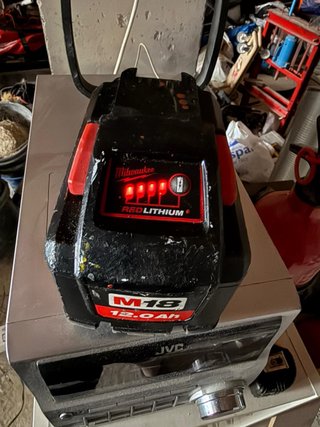 Batería milwaukee m18 12ah