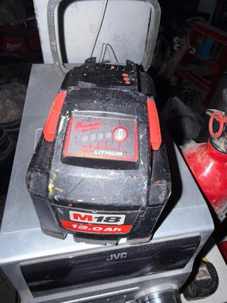 Batería milwaukee m18 12ah