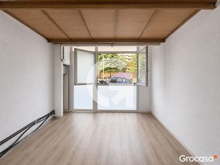 Local comercial en venta en Horta en Barcelona