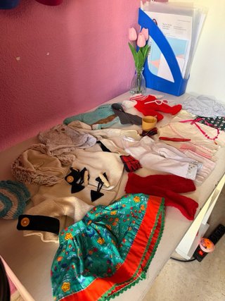 Lote Ropa y Accesorios Muñecas Vintage