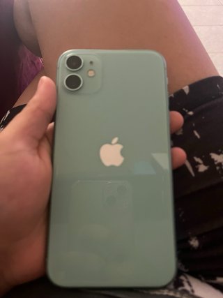 iPhone 11 con 78% de batería PRECIO NEGOCIABLE