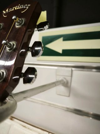 Guitarra Acústica Martinez