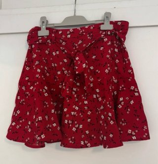 Falda pantalón flores roja