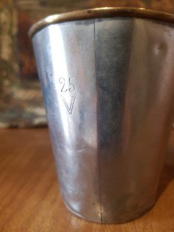 Antiguos vasos de agua de alpaca franceses