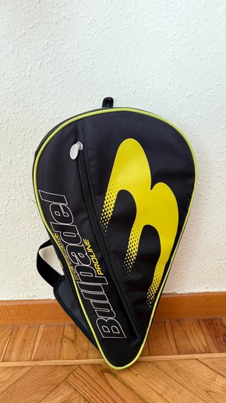 Pala Bullpadel K3 Pro + Funda