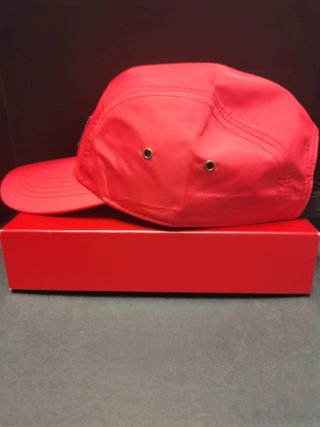 Gorra Supreme Roja