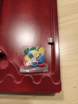 Parchís artesanal haya y palo rojo