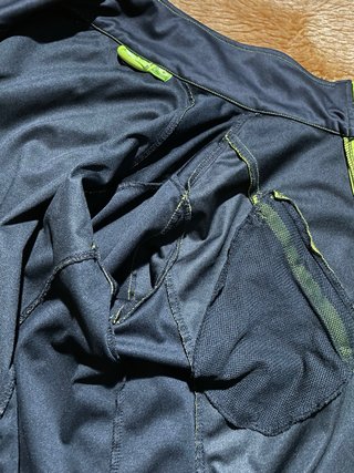 Chaqueta ciclista fluorescente