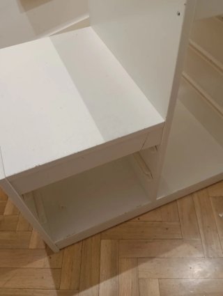 REGALO!!!! Estantería blanca escalonada