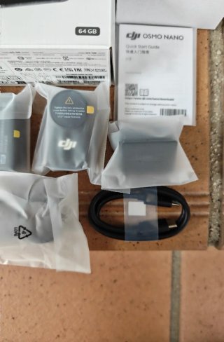 DJI Osmo Nano 64GB