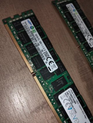 Set 2 RAM 16GB DDR3 Memoria Servidor 1600MHz ECC