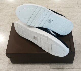 Scarpe sportive Grunland nere con lacci bianchi