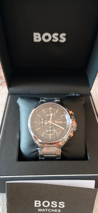 Reloj Hugo Boss Negro y Dorado