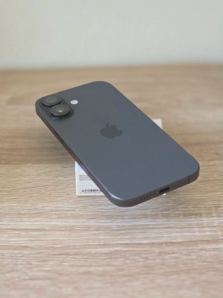 iPhone 17 - Como Nuevo