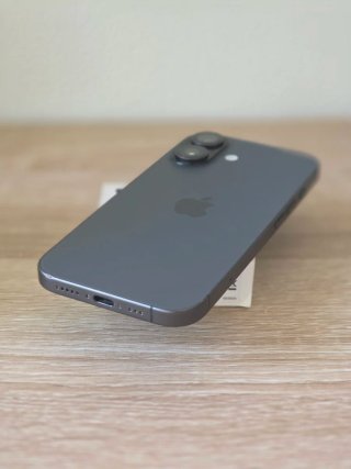 iPhone 17 - Como Nuevo