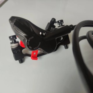 Freno Trasero Shimano MT501 4 pistones