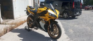 Yamaha R1 50 Aniversario