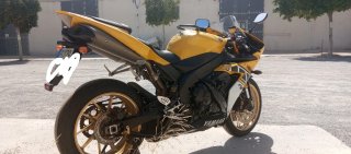 Yamaha R1 50 Aniversario
