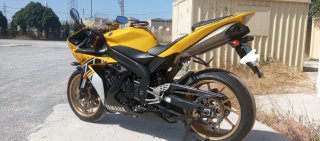 Yamaha R1 50 Aniversario