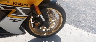 Yamaha R1 50 Aniversario