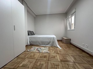 Piso en alquiler en Numancia - San Fernando en Santander