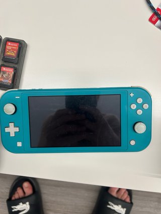 Nintendo Switch Lite + Accesorios