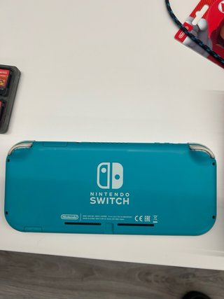 Nintendo Switch Lite + Accesorios