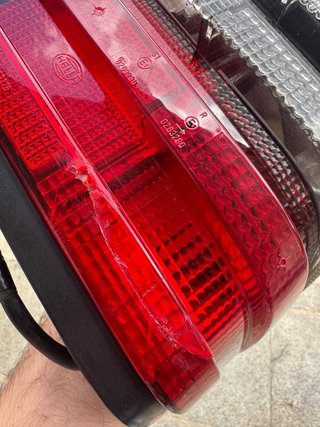 Piloto Trasero Derecho Hella W124