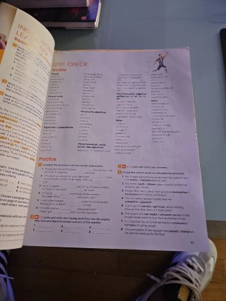 Libro Inglés Gold Experience B1 Workbook 2nd Ed
