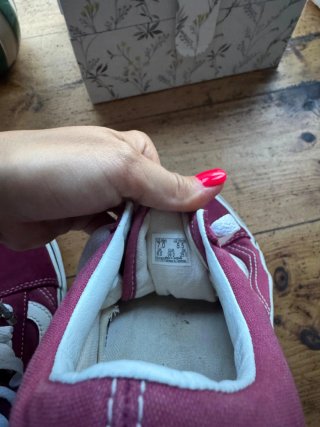 Zapatillas VANS T39 burdeos