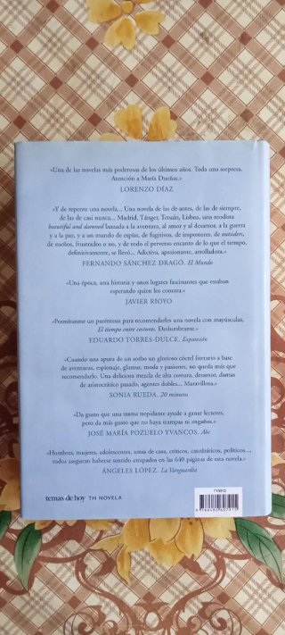 El tiempo entre costuras - María Dueñas