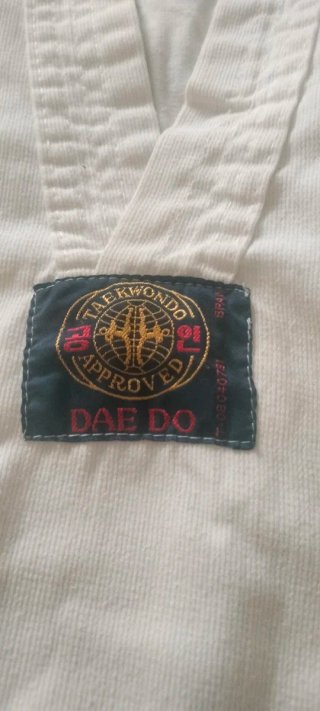 Kimono Taekwondo e cinture bianco e giallo