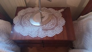Conjunto 2 camas 90x200cm + mesilla madera