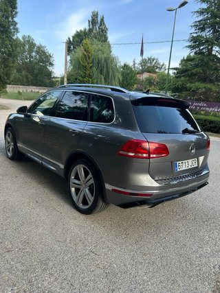 Volkswagen Touareg 2015