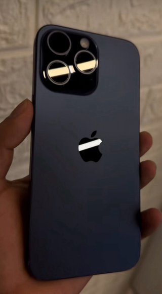 iPhone 15 Pro Max Gris Espacial