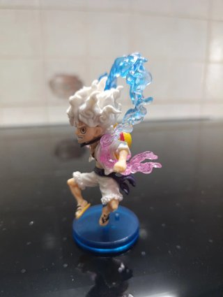 Action Figure one piece (monkey d. Luffy)