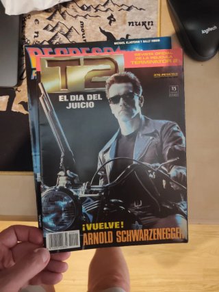 Revistas monográficas de clasicos de los 80 y 90