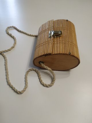 Bolso de niña de bambú