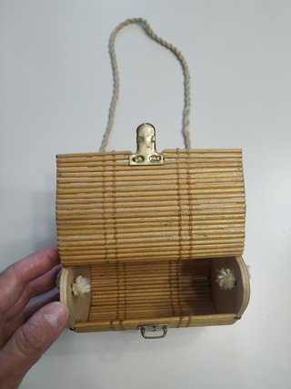 Bolso de niña de bambú