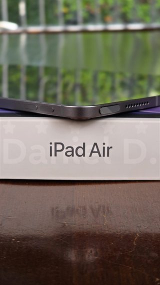 IMPOLUTO Apple iPad air M4 Wi-Fi + Cell 128GB