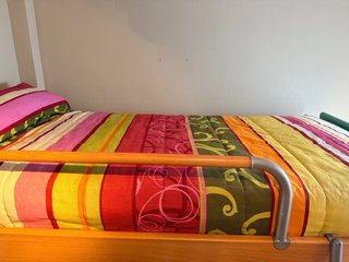 Litera madera y metal buen estado