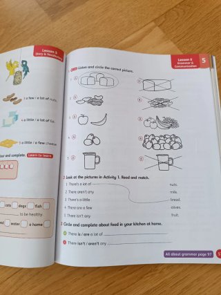 All about Us Now 4 Activity Book Essential (Spain)