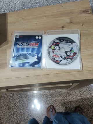 PS3 Pacchetto Giochi: FIFA 19 + FC 24 + PES 2014
